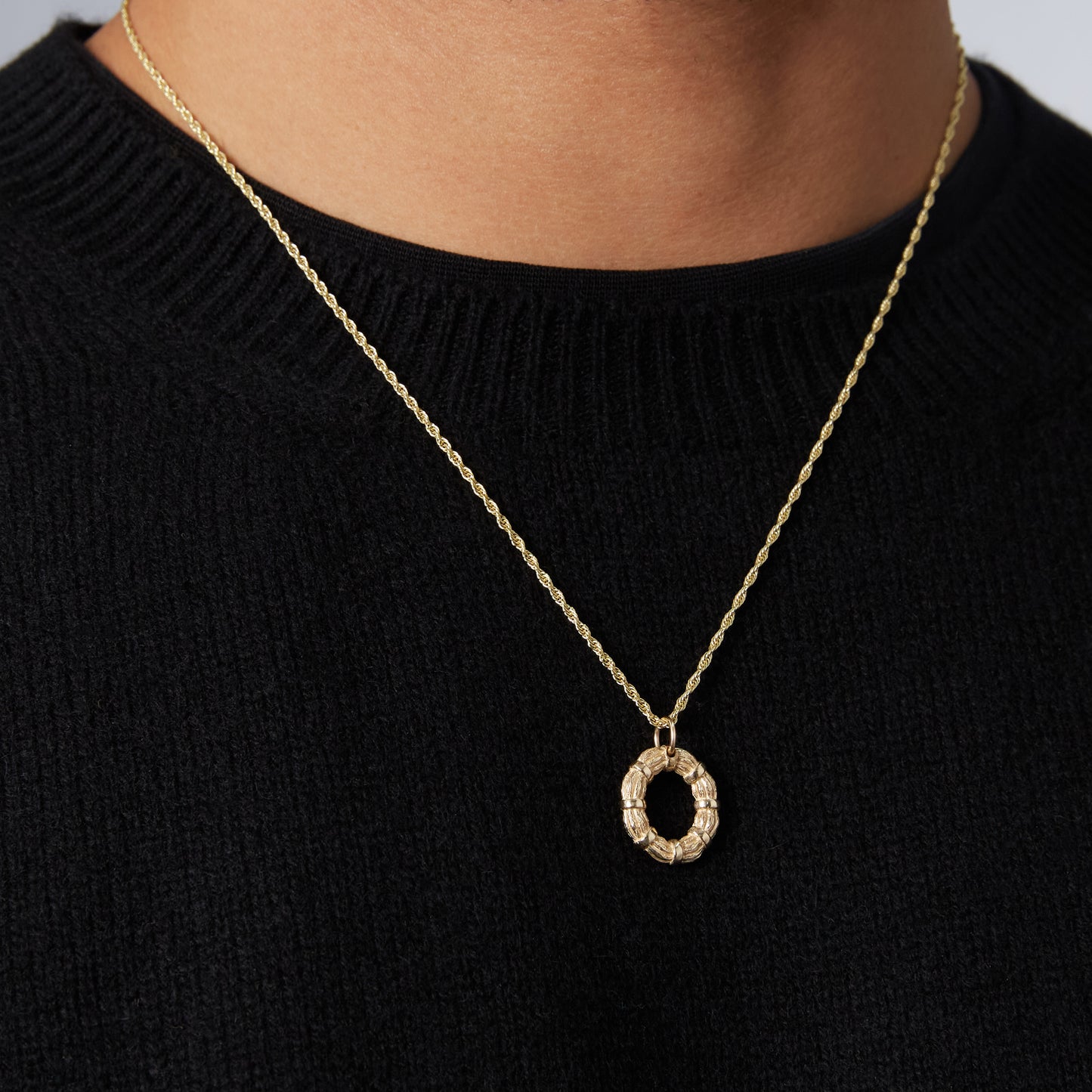 Bound Willow Pendant - Gold