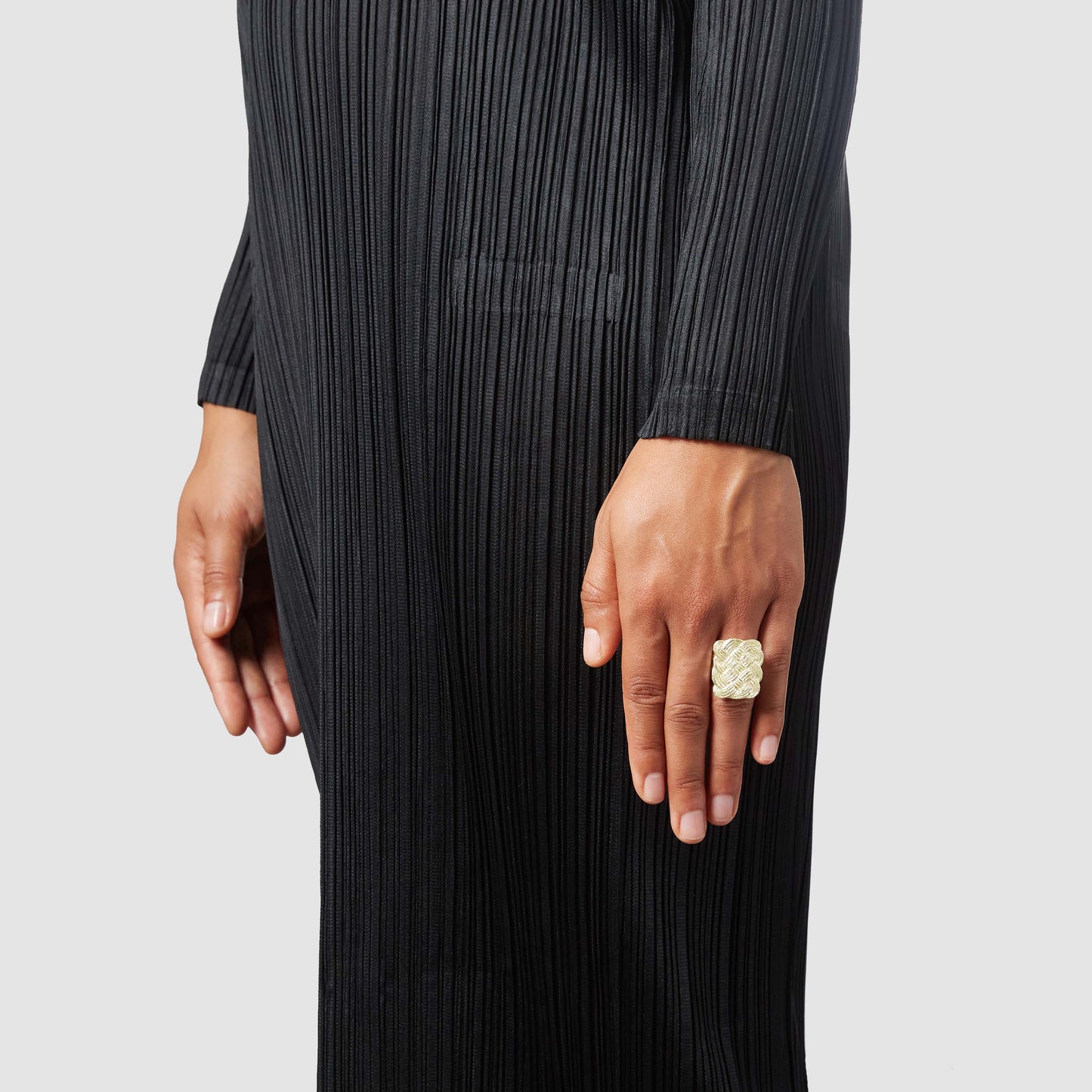 Woven Willow Ring - Gold