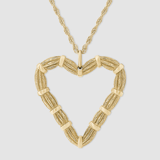 Heart Willow Pendant - Gold